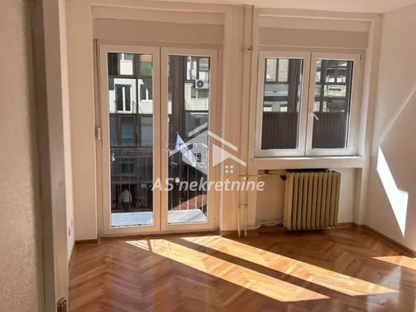 Stan Izdavanje Beograd Dorćol 78 m2