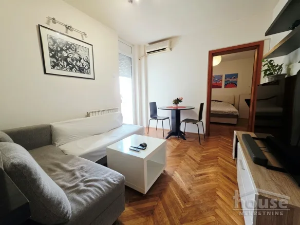 Stan Prodaja Novi Sad  41 m2