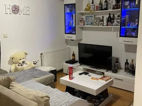 Stan Prodaja Novi Sad  50 m2
