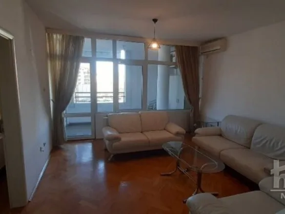Stan Prodaja Novi Sad  49 m2
