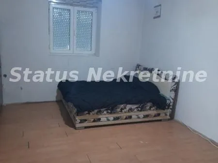 Stan Prodaja Novi Sad  83 m2
