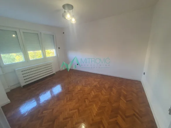 Stan Prodaja Novi Sad  64 m2