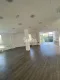 Lokal Izdavanje Novi Sad  352 m2