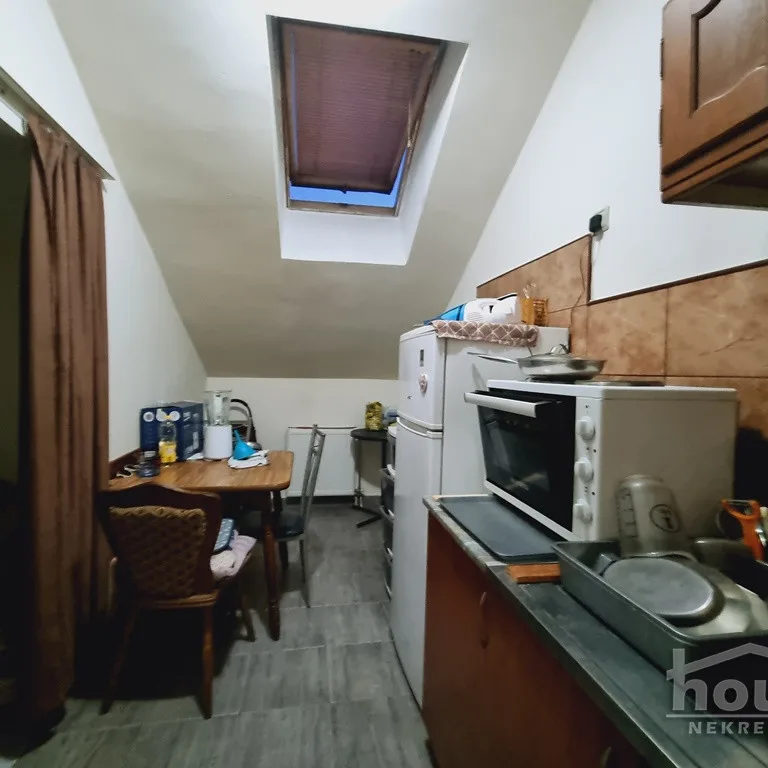 Troiposoban stan na prodaju, Bulevar Oslobođenja, Novi Sad, 78m², 6. sprat, 200.000 €