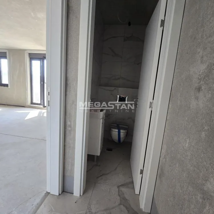 Lokal za izdavanje, Šumice, Beograd, 256m², 3.500 €/mes