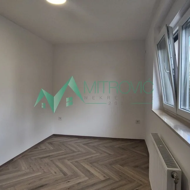 Četvorosoban stan na prodaju, Telep, Novi Sad, 96m², 265.280 €