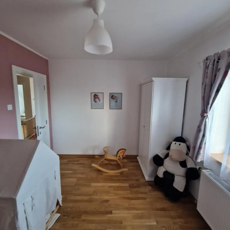 Kuća na prodaju, Temerin – Centar, Temerin, 230m², 265.000 €