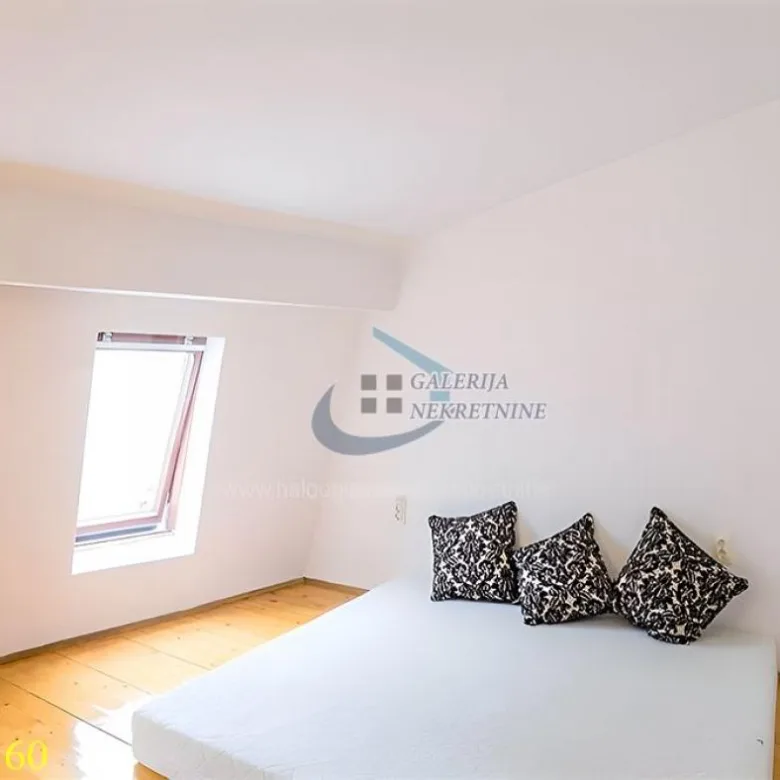 Trosoban stan na prodaju, Atelje 212, Beograd, 88m², 349.000 €