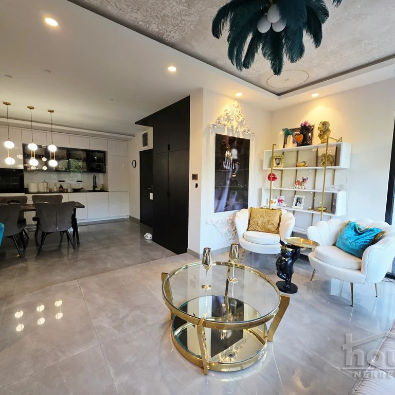 Stan Prodaja Novi Sad  70 m2