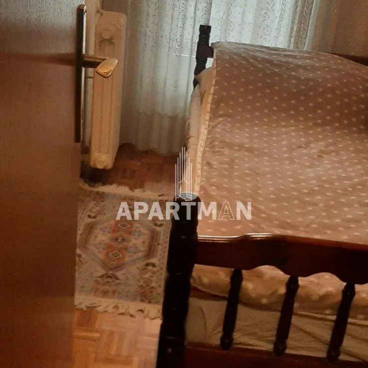 Dvoiposoban stan na prodaju, Karađorđev Park, Beograd, 73m², 1. sprat, 299.000 €