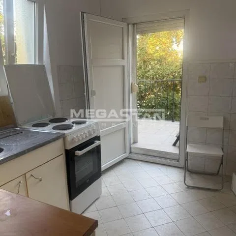 Stan Izdavanje Beograd Južni Bulevar 38 m2