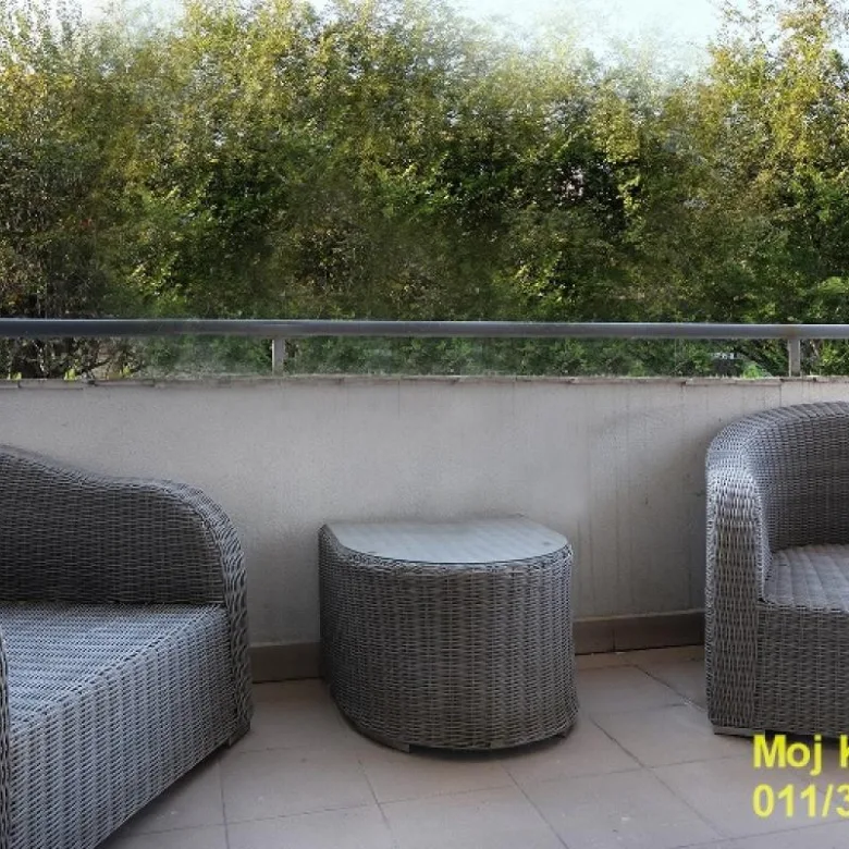 Četvorosoban stan na prodaju, Dedinje, Beograd, 142m², 1. sprat, 380.000 €