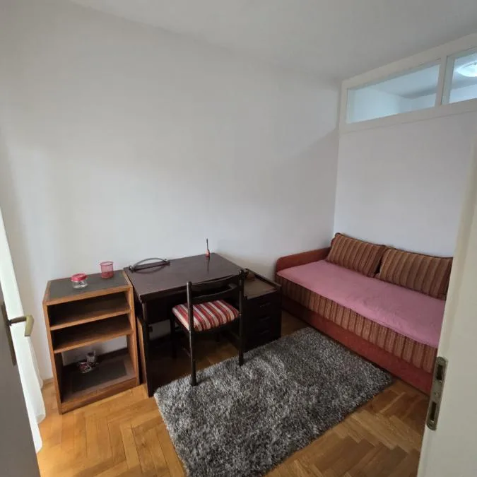 Stan Izdavanje Beograd Zeleni Venac 65 m2