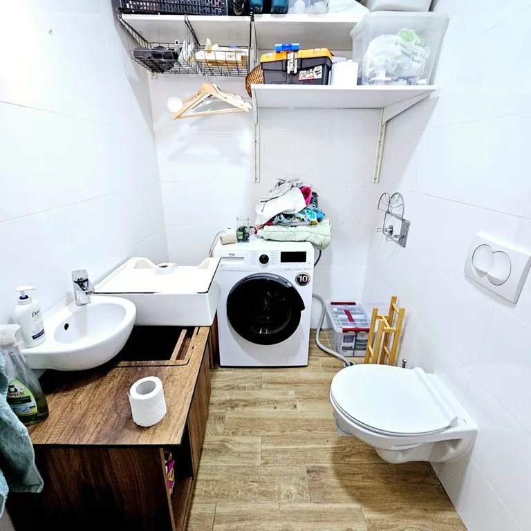 Četvorosoban stan na prodaju, Petrovaradin, Novi Sad, 83m², 1. sprat, 220.000 €