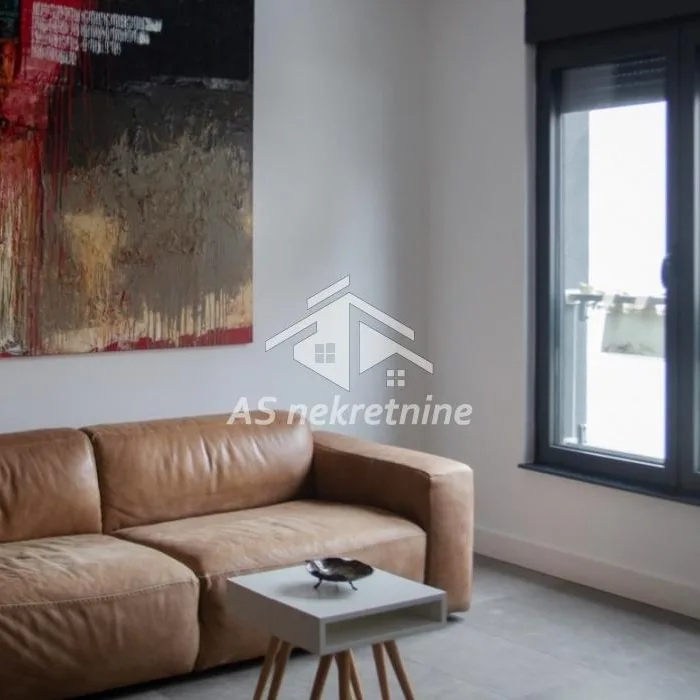 Stan Izdavanje Beograd Južni Bulevar 62 m2