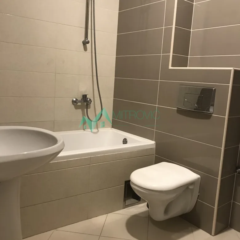 Stan Izdavanje Novi Sad  60 m2