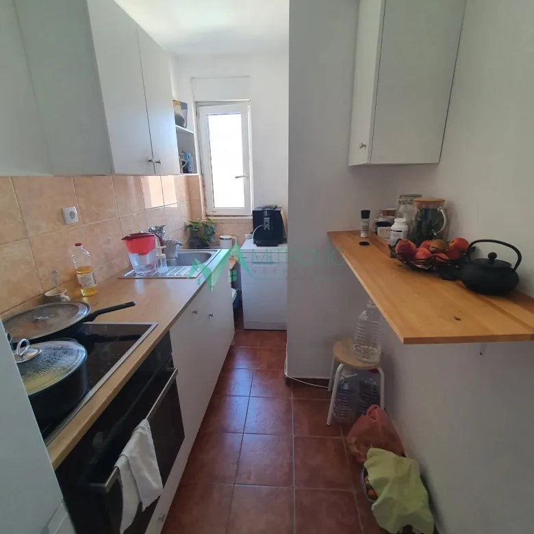 Stan Prodaja Novi Sad  44 m2