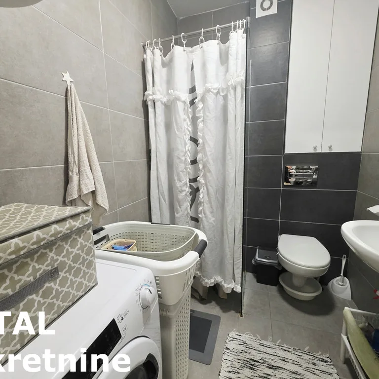 Troiposoban stan na prodaju, Adice, Novi Sad, 68m², 137.000 €