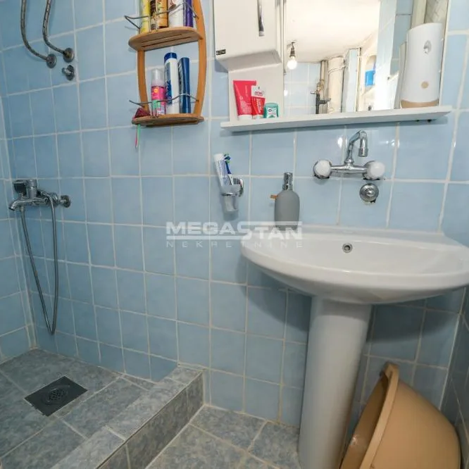 Dvosoban stan na prodaju, Botanička Bašta, Beograd, 40m², 205.000 €