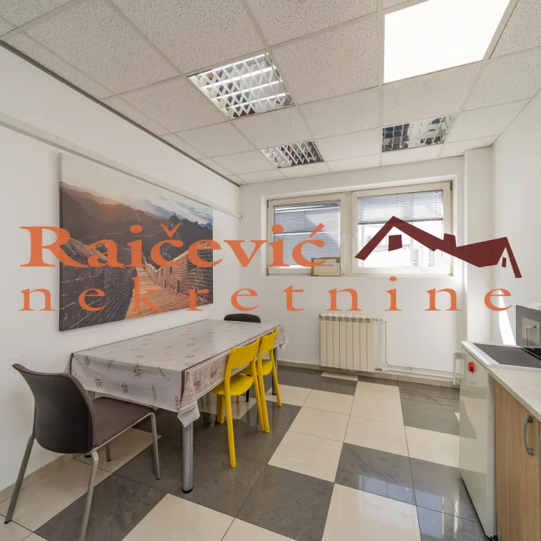 Lokal Izdavanje Beograd Gornji Grad 216 m2