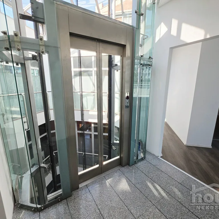 Lokal za izdavanje, Bulevar Oslobođenja, Novi Sad, 352m², 4.560 €/mes