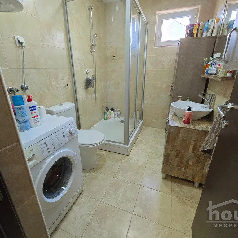 Četvorosoban stan na prodaju, Grbavica, Novi Sad, 95m², 265.000 €