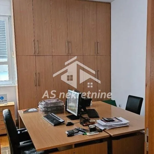 Stan Izdavanje Beograd Tašmajdan 136 m2