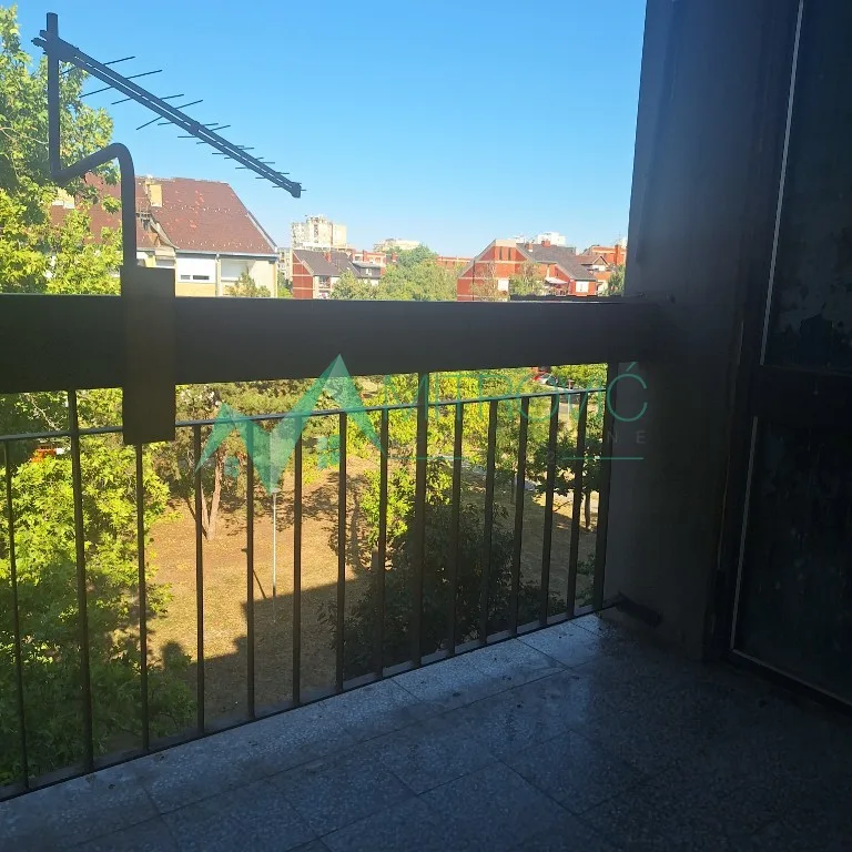 Četvorosoban stan na prodaju, Novo Naselje, Novi Sad, 82m², 169.000 €