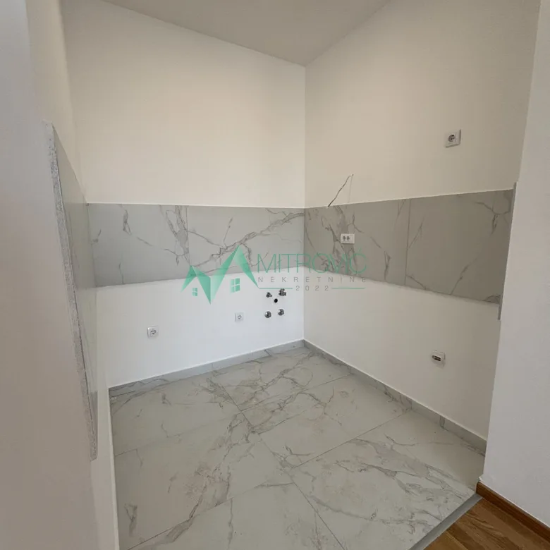 Stan Prodaja Novi Sad  42 m2