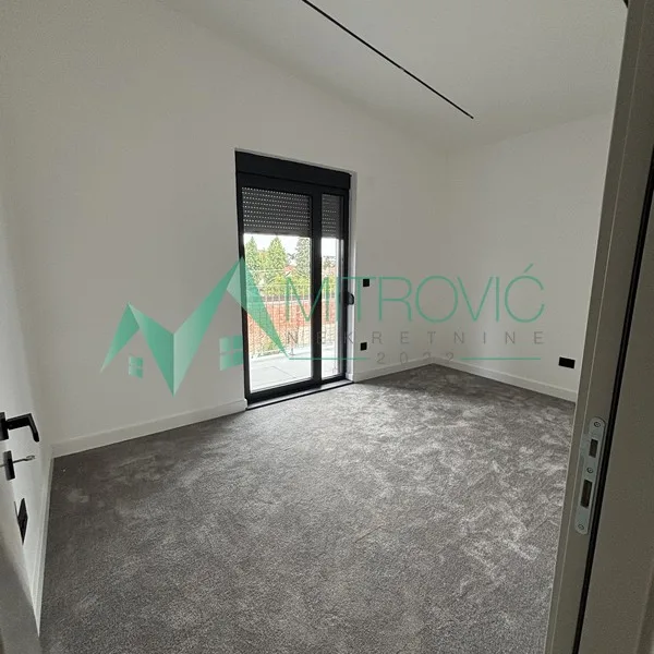 Petosoban stan na prodaju, Telep, Novi Sad, 183m², 481.200 €