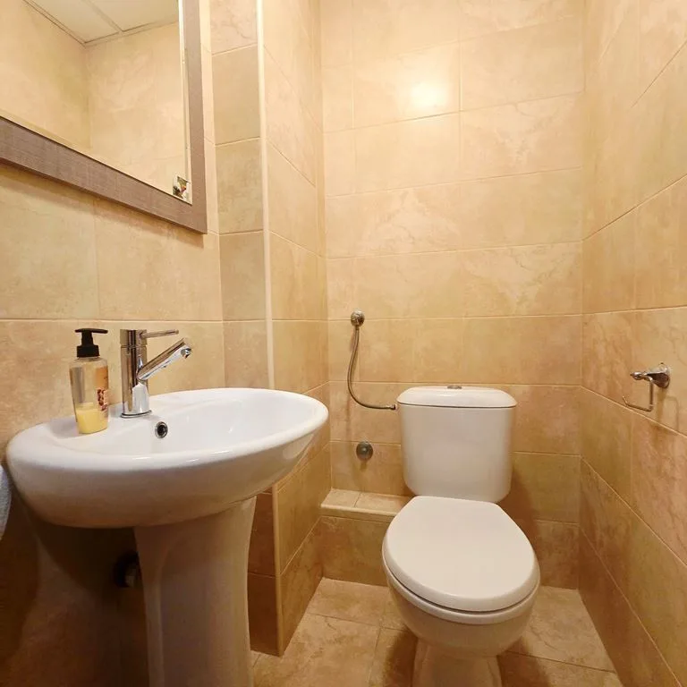 Četvorosoban stan na prodaju, Grbavica, Novi Sad, 95m², 1. sprat, 250.000 €