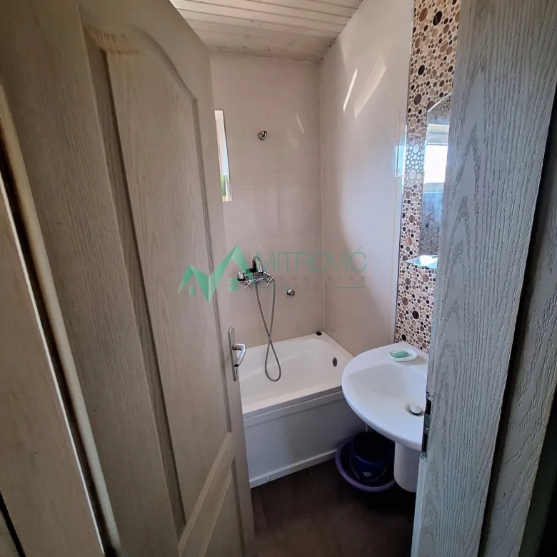 Kuća na prodaju, Rakovac, Beočin, 135m², 164.800 €