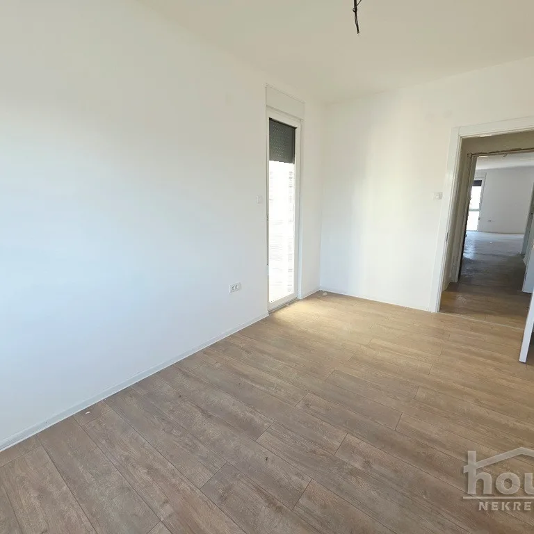 Troiposoban stan na prodaju, Petrovaradin, Novi Sad, 93m², 1. sprat, 186.000 €