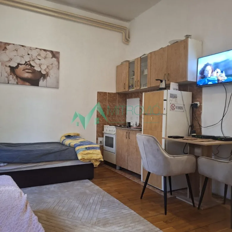 Stan Prodaja Novi Sad  25 m2
