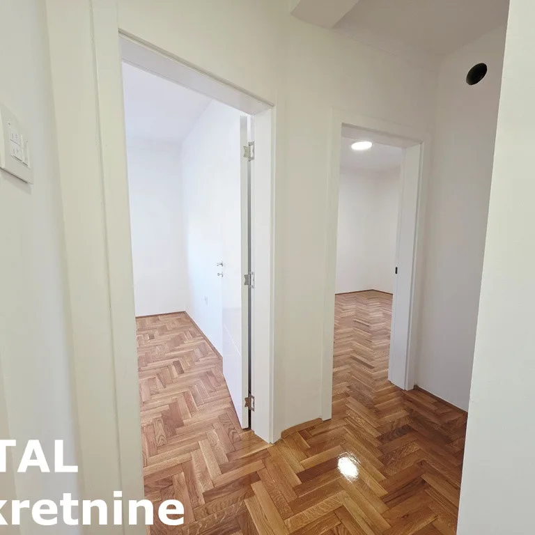 Trosoban stan na prodaju, Bulevar Patrijarha Pavla, Novi Sad, 66m², 1. sprat, 171.600 €