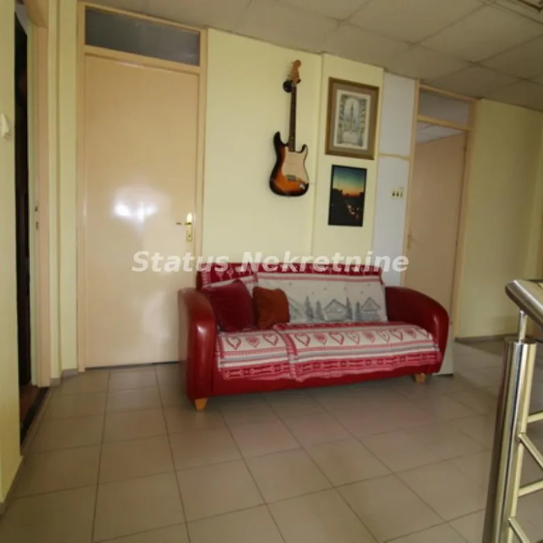 Kuća na prodaju, Adice, Novi Sad, 230m², 245.000 €