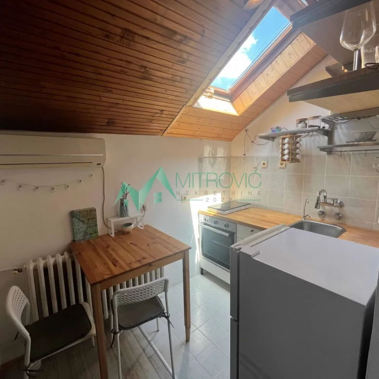 Garsonjera na prodaju, Kej, Novi Sad, 27m², 91.773 €