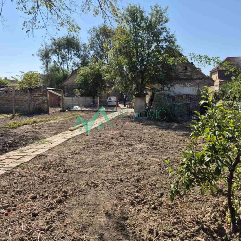 Kuća Prodaja Bečej  184 m2