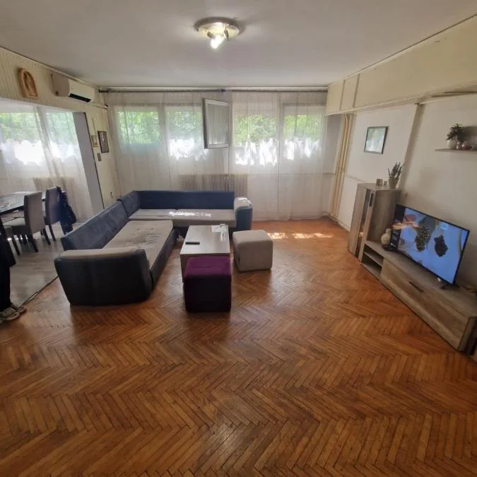 Stan Prodaja Beograd Blok 45 82 m2