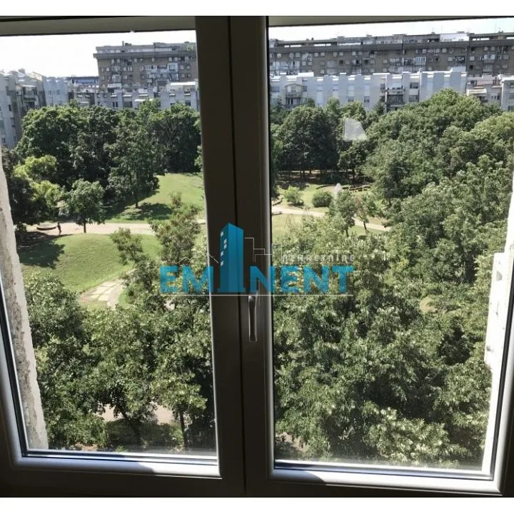 Lokal za izdavanje, Blok 28, Beograd, 82m², 880 €/mes