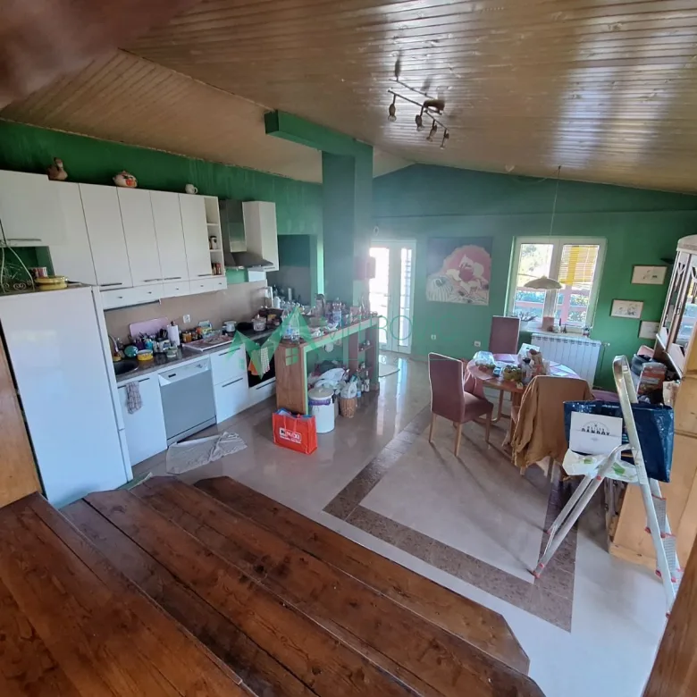 Kuća na prodaju, Rakovac, Beočin, 135m², 164.800 €