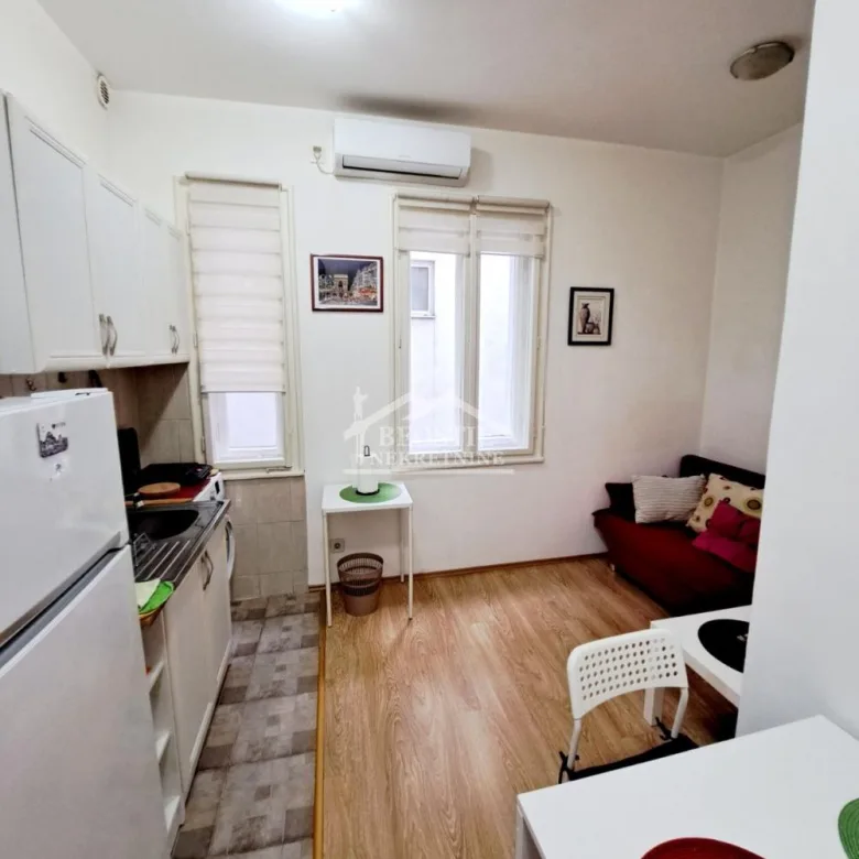 Stan Izdavanje Beograd Centar (Vračar) 24 m2