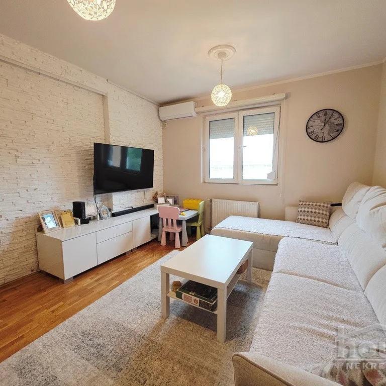 Stan Prodaja Novi Sad  38 m2