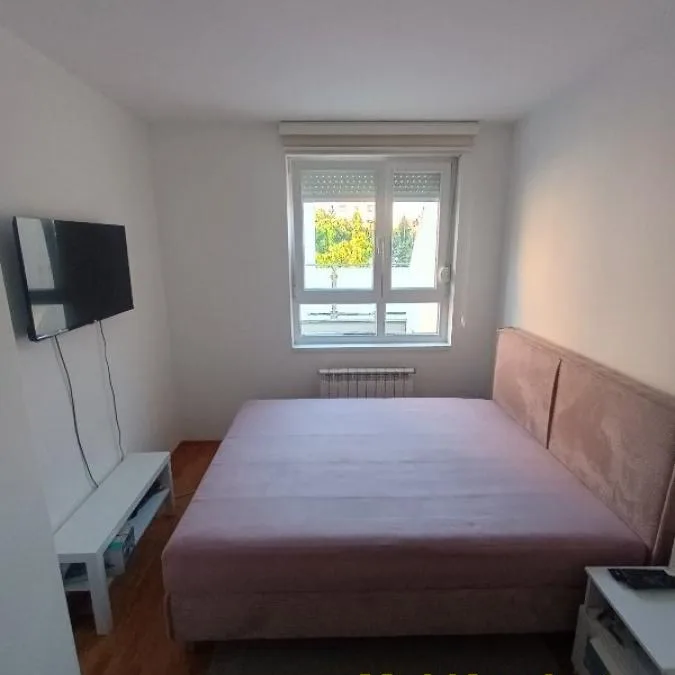 Trosoban stan na prodaju, Banja Vrdnik, Irig, 66m², 102.300 €