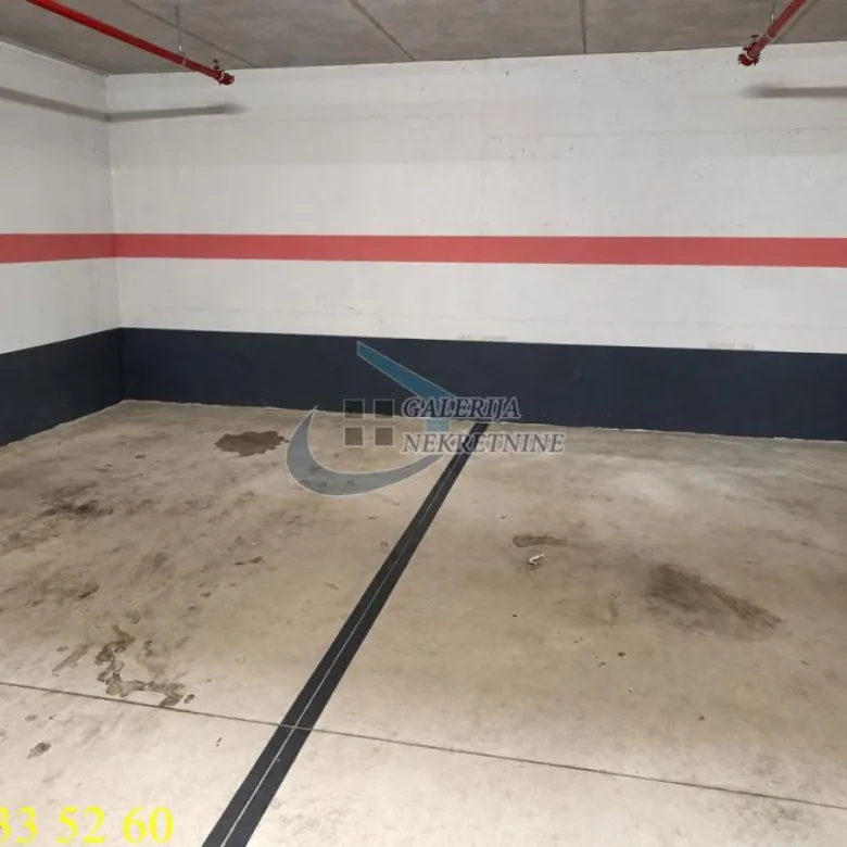 Trosoban stan na prodaju, Centar, Beograd, 84m², 299.500 €