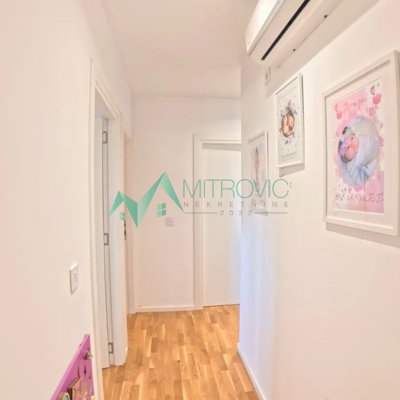 Četvorosoban stan na prodaju, Novo Naselje, Novi Sad, 88m², 386.250 €