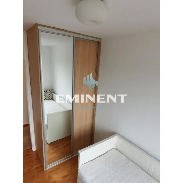 Trosoban stan za izdavanje, Blok 70a, Beograd, 72m², 900 €/mes