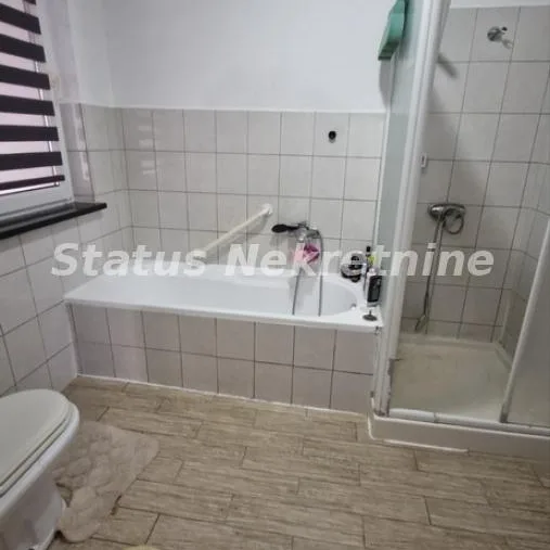 Kuća na prodaju, Temerin, 288m², 265.000 €
