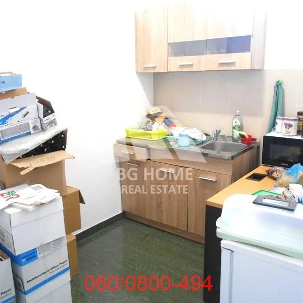 Lokal Prodaja Beograd Ledine 899 m2