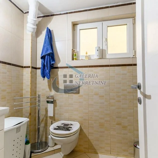 Dvosoban stan na prodaju, Slavujev Venac, Beograd, 61m², 228.000 €